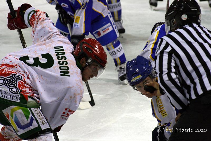 Villard-de-Lans 2 - 4 Mont-Blanc