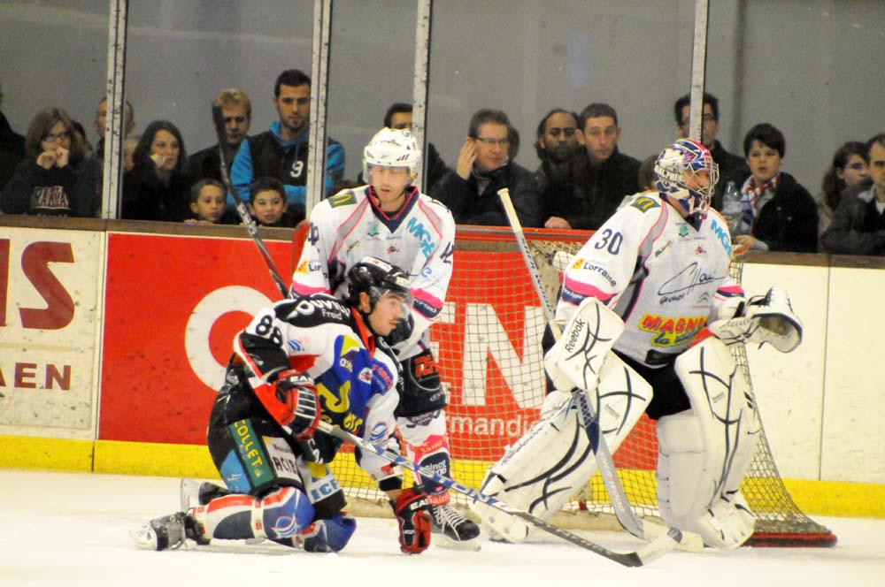 Caen  4 - 5 Epinal 