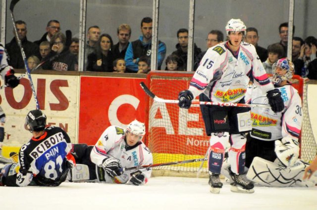 Photo hockey match Caen  - Epinal  le 06/11/2010
