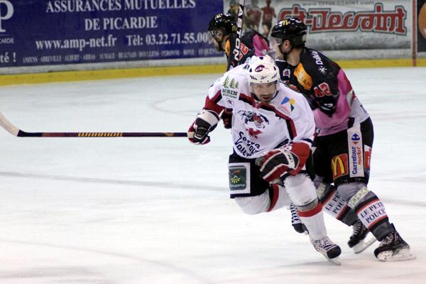 Amiens  3 - 5 Briançon 
