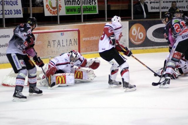 Photo hockey match Amiens  - Briançon  le 06/11/2010
