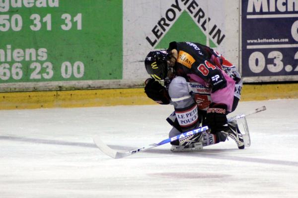 Amiens  4 - 2 Rouen