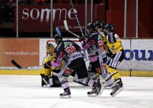 Photo hockey match Amiens  - Rouen le 02/11/2010