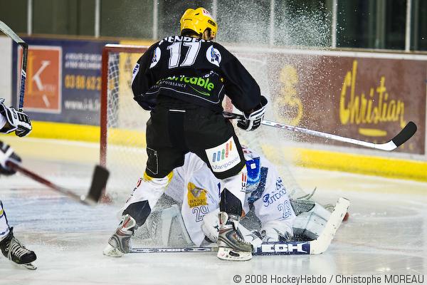 Strasbourg  2 - 3 Mont-Blanc