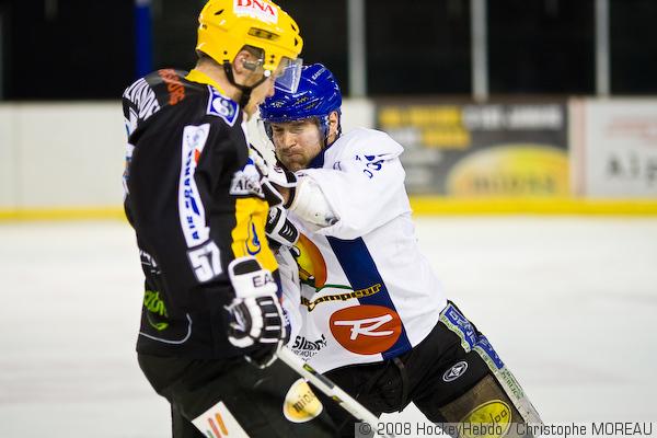 Strasbourg  2 - 3 Mont-Blanc
