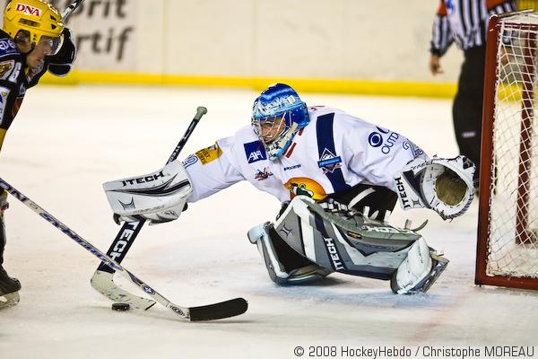 Strasbourg  2 - 3 Mont-Blanc