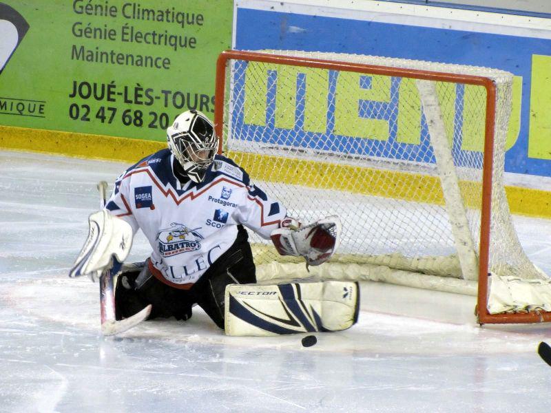 Tours  6 - 2 Brest II