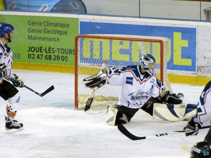Tours  6 - 2 Brest II