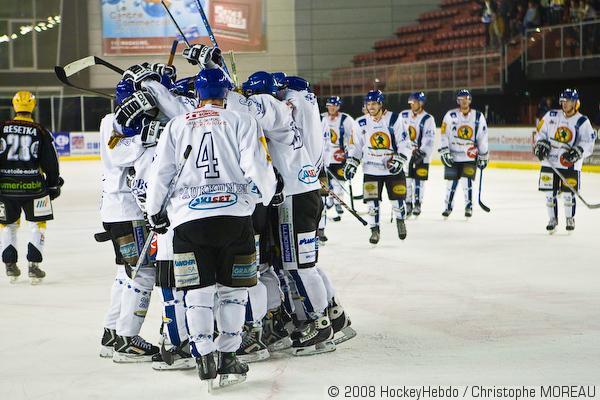 Strasbourg  2 - 3 Mont-Blanc