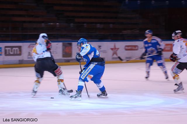 Lyon Hockey Show!!! — Reportage