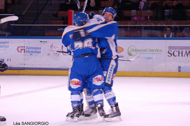 Lyon Hockey Show!!! — Reportage
