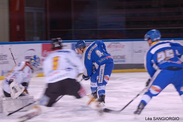 Lyon Hockey Show!!! — Reportage