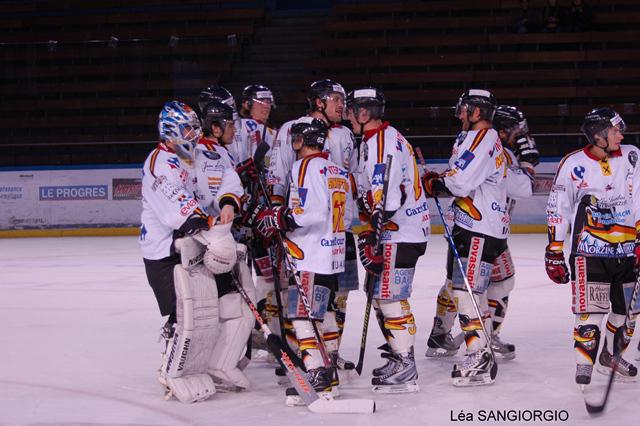 Lyon Hockey Show!!! — Reportage