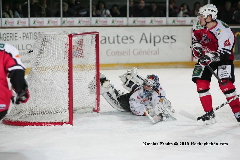 Briançon  6 - 2 Morzine-Avoriaz