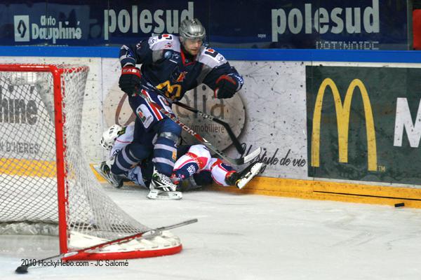 Grenoble  2 - 4 Epinal 
