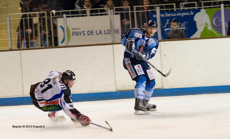 Angers  8 - 3 Caen 