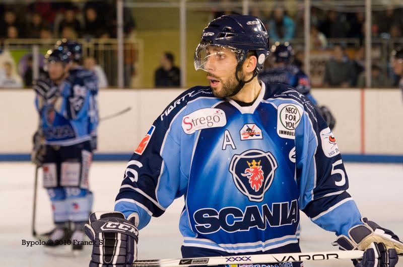 Angers  8 - 3 Caen 