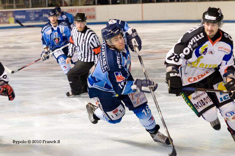 Angers  8 - 3 Caen 