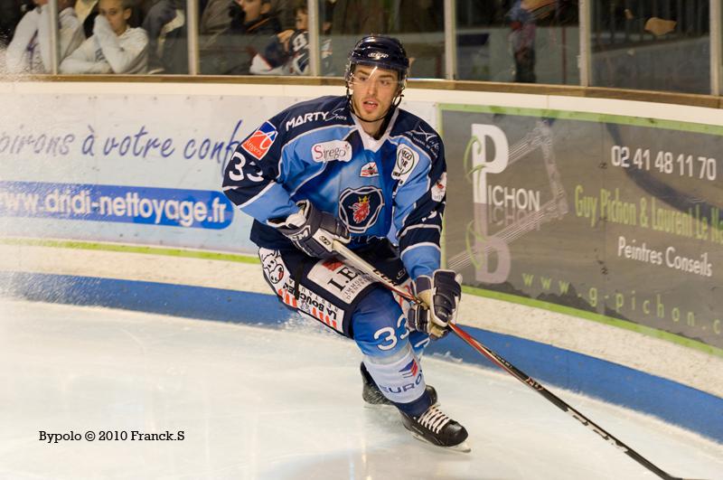 Angers  8 - 3 Caen 