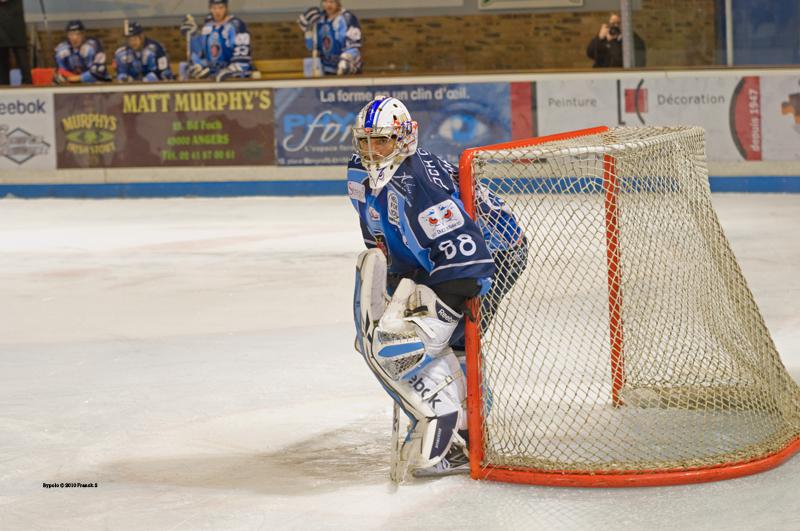Angers  8 - 3 Caen 