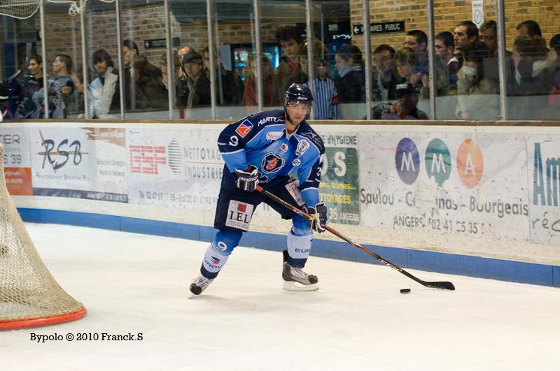 Angers  8 - 3 Caen 
