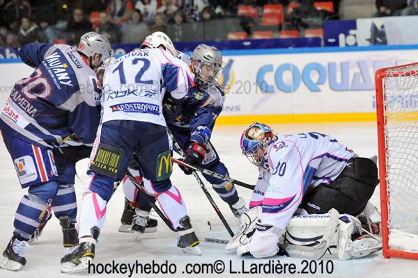 Grenoble  2 - 4 Epinal 