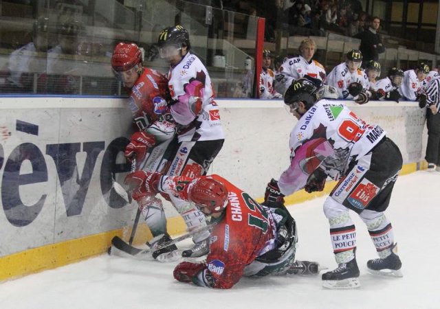 Photo hockey match Mont-Blanc - Amiens  le 20/11/2010