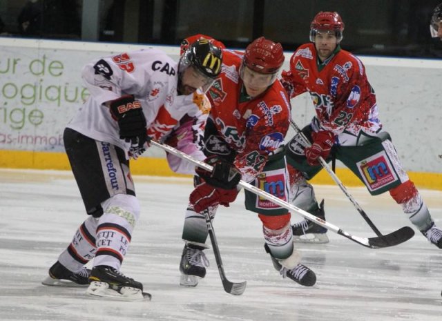 Photo hockey match Mont-Blanc - Amiens  le 20/11/2010