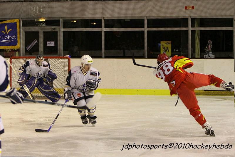 Orléans 1 - 7 Dunkerque