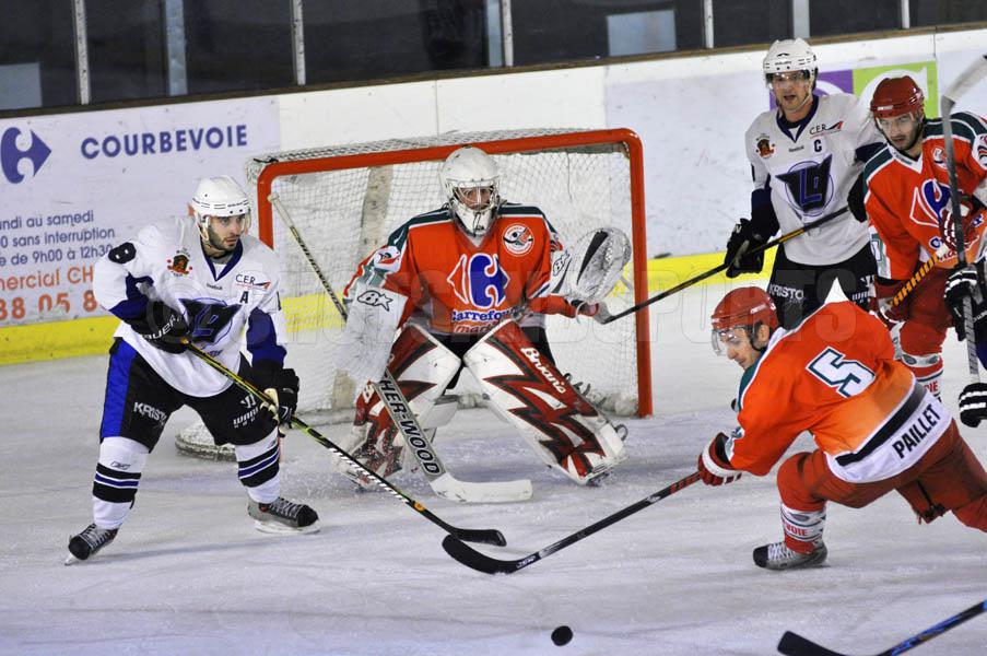 Courbevoie  6 - 3 Garges-lès-Gonesse
