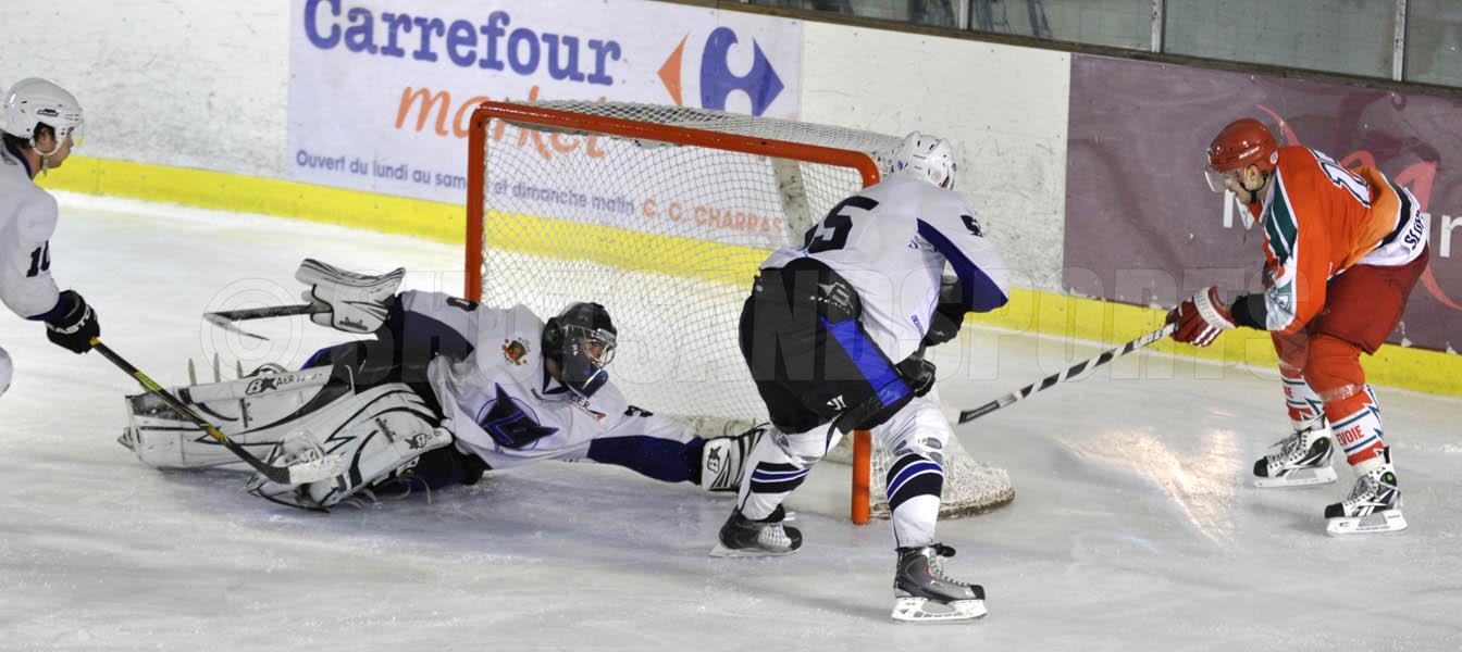 Courbevoie  6 - 3 Garges-lès-Gonesse