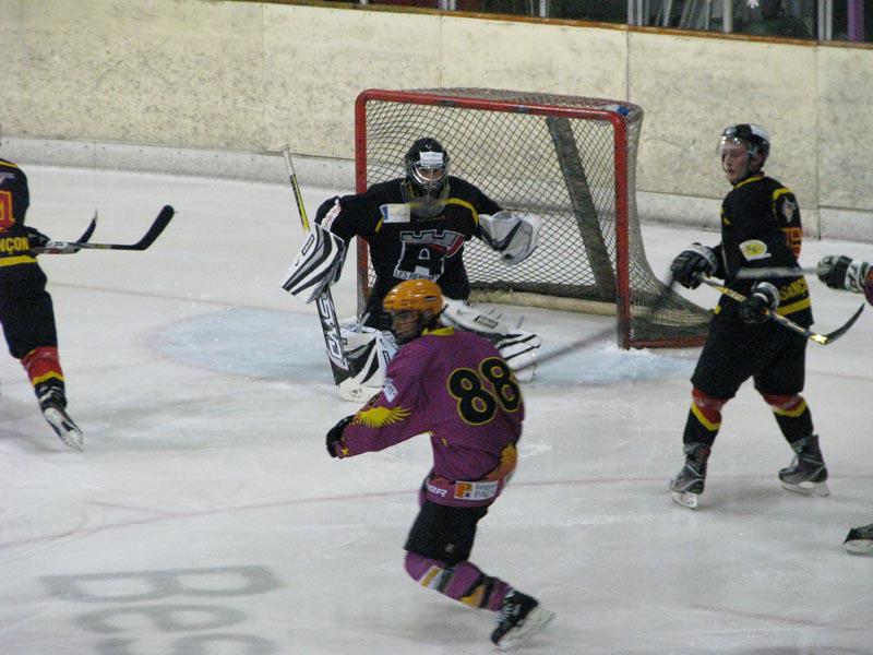 Besançon 6 - 3 Aubagne