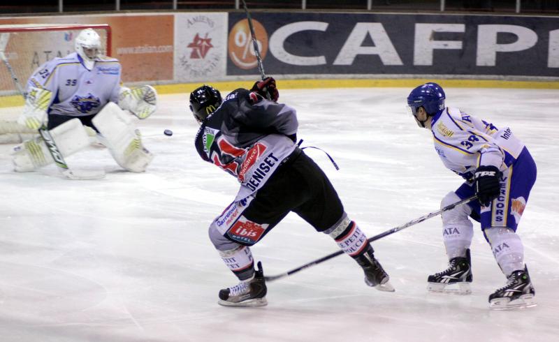 Amiens  8 - 1 Villard-de-Lans
