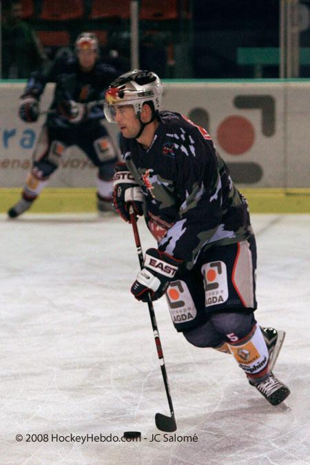 Grenoble  5 - 4 Angers 