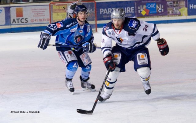 Photo hockey match Angers  - Grenoble  le 30/11/2010