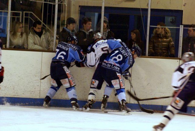 Photo hockey match Angers  - Grenoble  le 30/11/2010