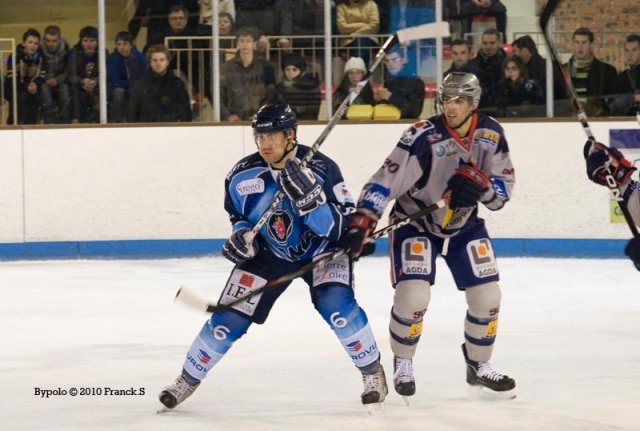 Photo hockey match Angers  - Grenoble  le 03/12/2010
