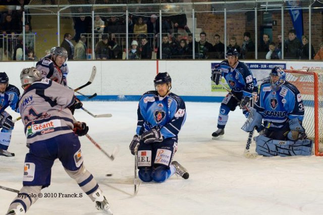 Photo hockey match Angers  - Grenoble  le 03/12/2010