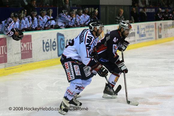 Grenoble  5 - 4 Angers 
