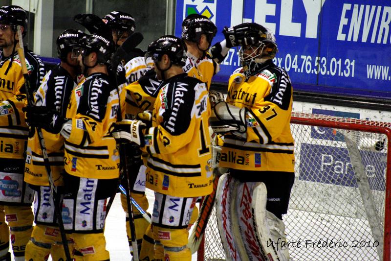 Villard-de-Lans 4 - 5 Rouen