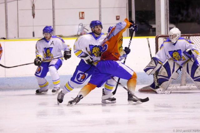 Photo hockey match Clermont-Ferrand - Wasquehal Lille le 04/12/2010