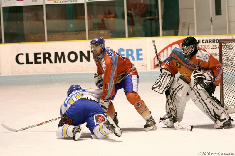 Clermont-Ferrand 2 - 7 Wasquehal Lille