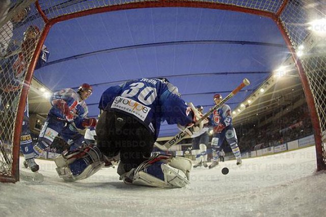 Photo hockey match Lyon - Paris (FV) le 04/12/2010