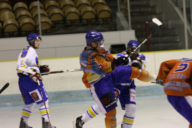 Clermont-Ferrand 2 - 7 Wasquehal Lille
