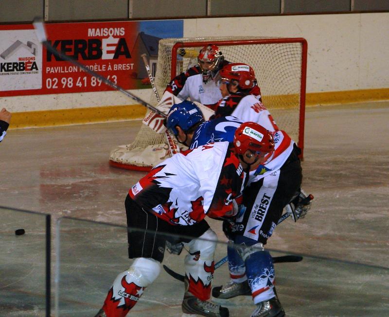 Brest  3 - 2 Neuilly/Marne