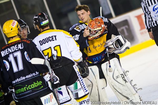 Strasbourg  1 - 4 Rouen