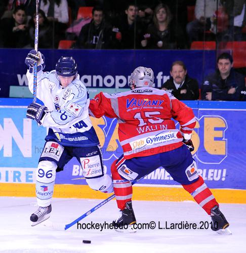 Grenoble  4 - 1 Angers 