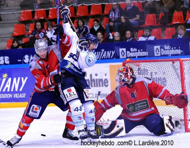 Photo hockey match Grenoble  - Angers  le 07/12/2010