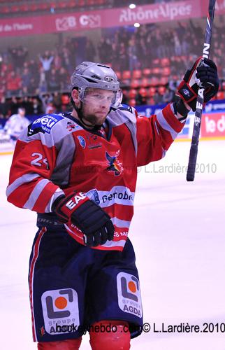 Grenoble  4 - 1 Angers 