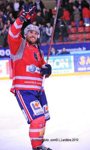 Grenoble  4 - 1 Angers 